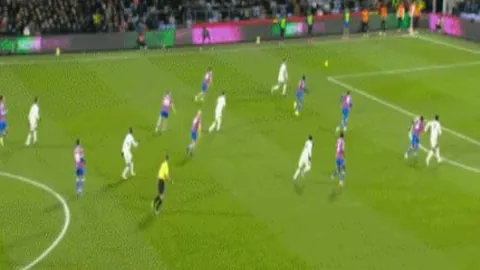 东契奇率小牛豪取三双，与勇士三分大战刷新纪录